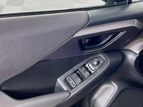 Used 2025 Subaru Impreza 2.0i image 18