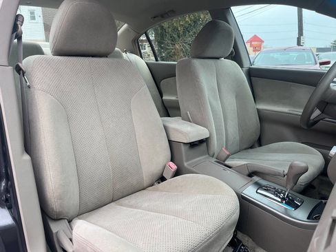 Used 2005 Nissan Altima 2.5 S w/ (S02) Side Airbags Pkg image 17