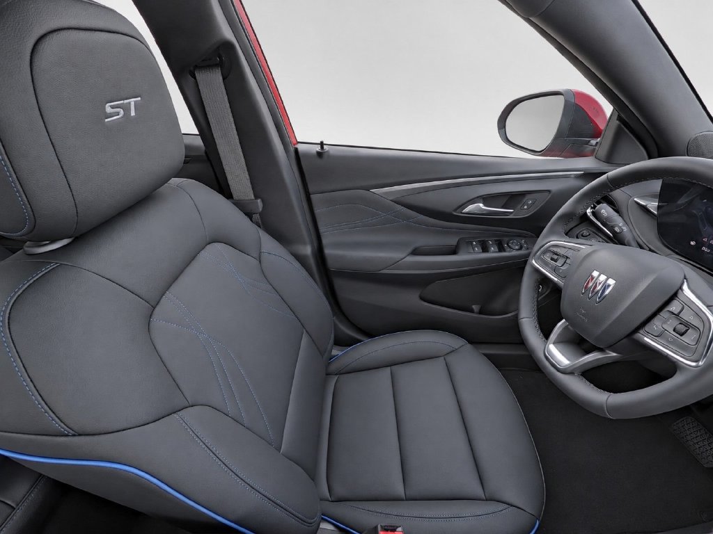New 2026 Buick Envista Sport Touring w/ Convenience I Package FWD image 13