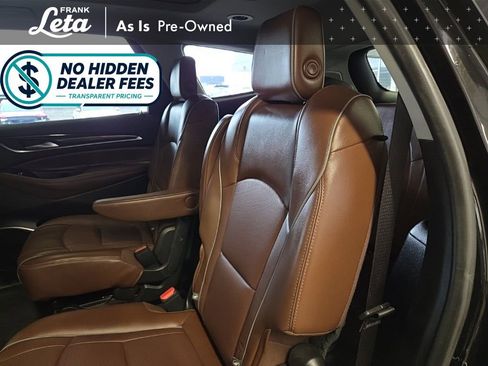 Used 2018 Buick Enclave Avenir w/ Avenir Technology Package FWD image 22