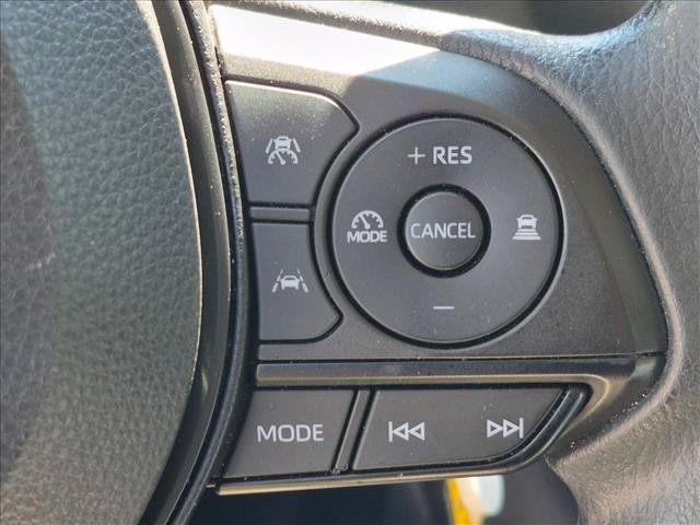 Used 2023 Toyota Corolla LE FWD image 12
