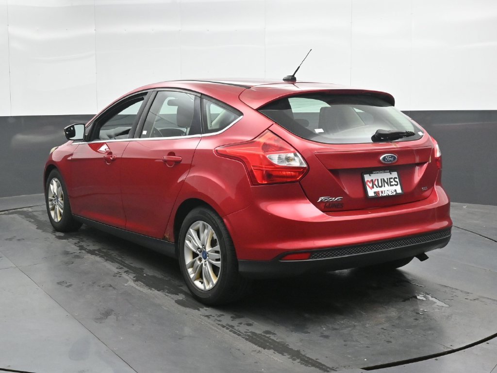 Used 2012 Ford Focus SEL FWD image 9