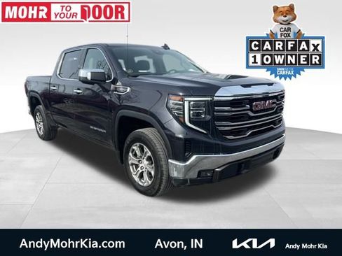 Used 2025 GMC Sierra 1500 SLT image 1