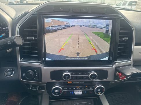 Used 2022 Ford F250 Lariat w/ Lariat Ultimate Package AWD/4WD image 12