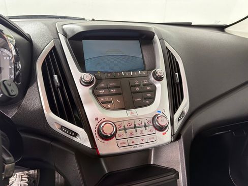 Used 2017 GMC Terrain SLE FWD image 16