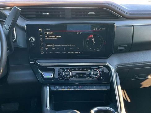 Used 2025 GMC Sierra 3500 Denali w/ Denali Reserve Package image 10