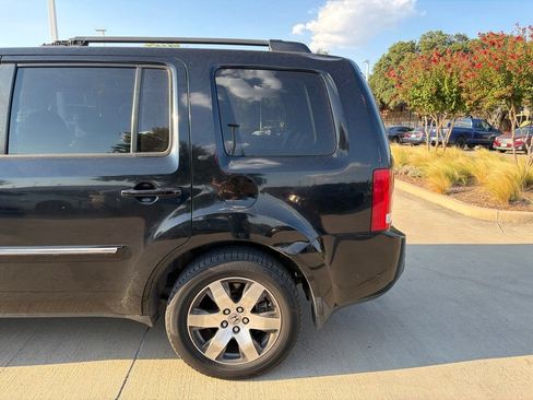 Used 2015 Honda Pilot Touring image 3