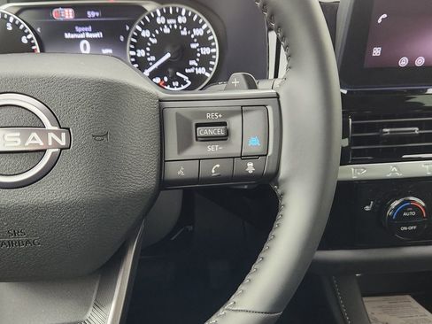 New 2026 Nissan Pathfinder SV image 18