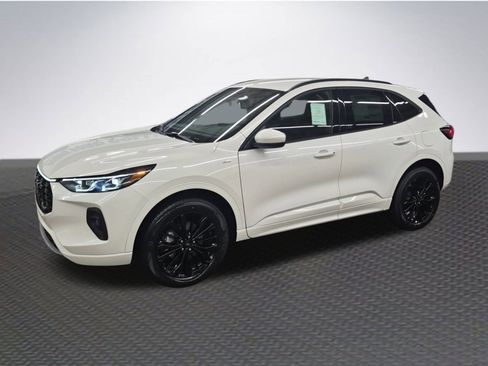 New 2026 Ford Escape ST-Line Elite image 2