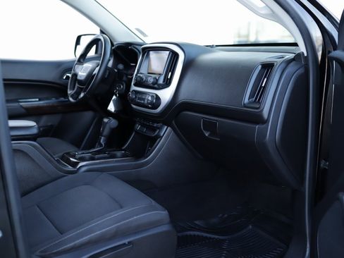 Used 2016 GMC Canyon SLE w/ Nightfall Edition image 30