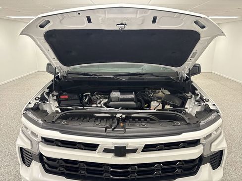 Used 2024 Chevrolet Silverado 1500 RST w/ Convenience Package II image 18