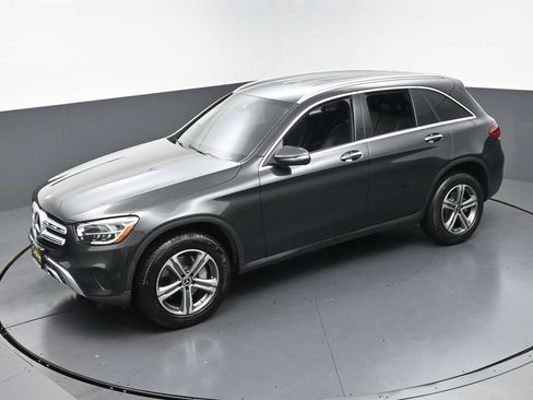Used 2022 Mercedes-Benz GLC 300 w/ Premium Package Lite image 39
