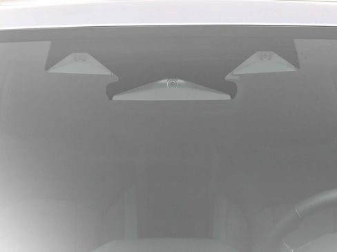 Used 2025 Subaru Crosstrek 2.5i Wilderness w/ Wilderness Package image 19