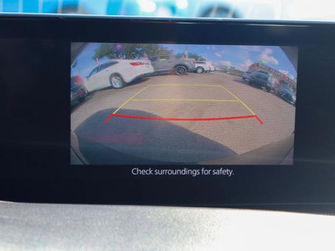 Used 2024 MAZDA MAZDA3 s image 18