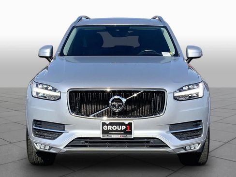 Used 2018 Volvo XC90 T5 Momentum w/ Convenience Package AWD/4WD image 4