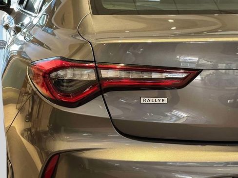 Used 2025 Acura TLX w/ Technology Package image 10