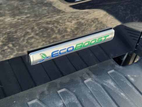Used 2020 Ford F150 Lariat RWD image 5