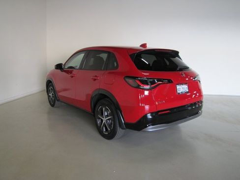 Certified 2024 Honda HR-V EX-L image 23