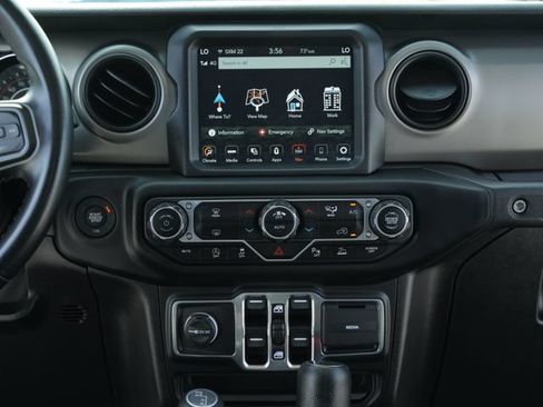 Used 2021 Jeep Gladiator Sport AWD/4WD image 27