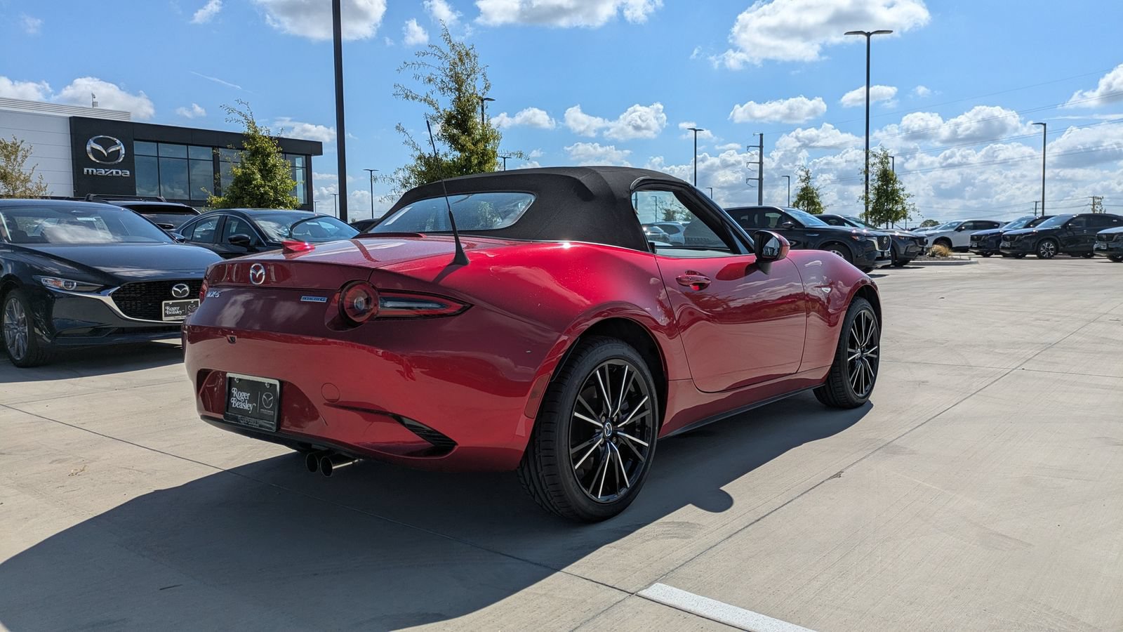 New 2026 MAZDA MX-5 Miata Grand Touring RWD image 19