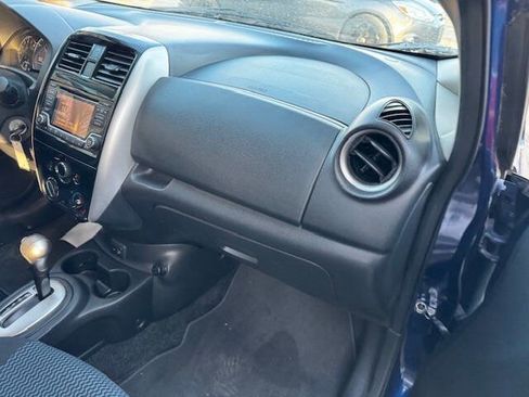 Used 2017 Nissan Versa Note SV image 29