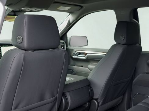 New 2026 GMC Sierra 1500 Elevation RWD image 18