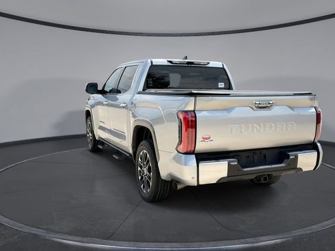 Used 2024 Toyota Tundra Limited AWD/4WD image 10