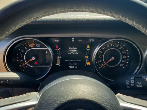Used 2023 Jeep Wrangler Unlimited Sahara AWD/4WD image 24