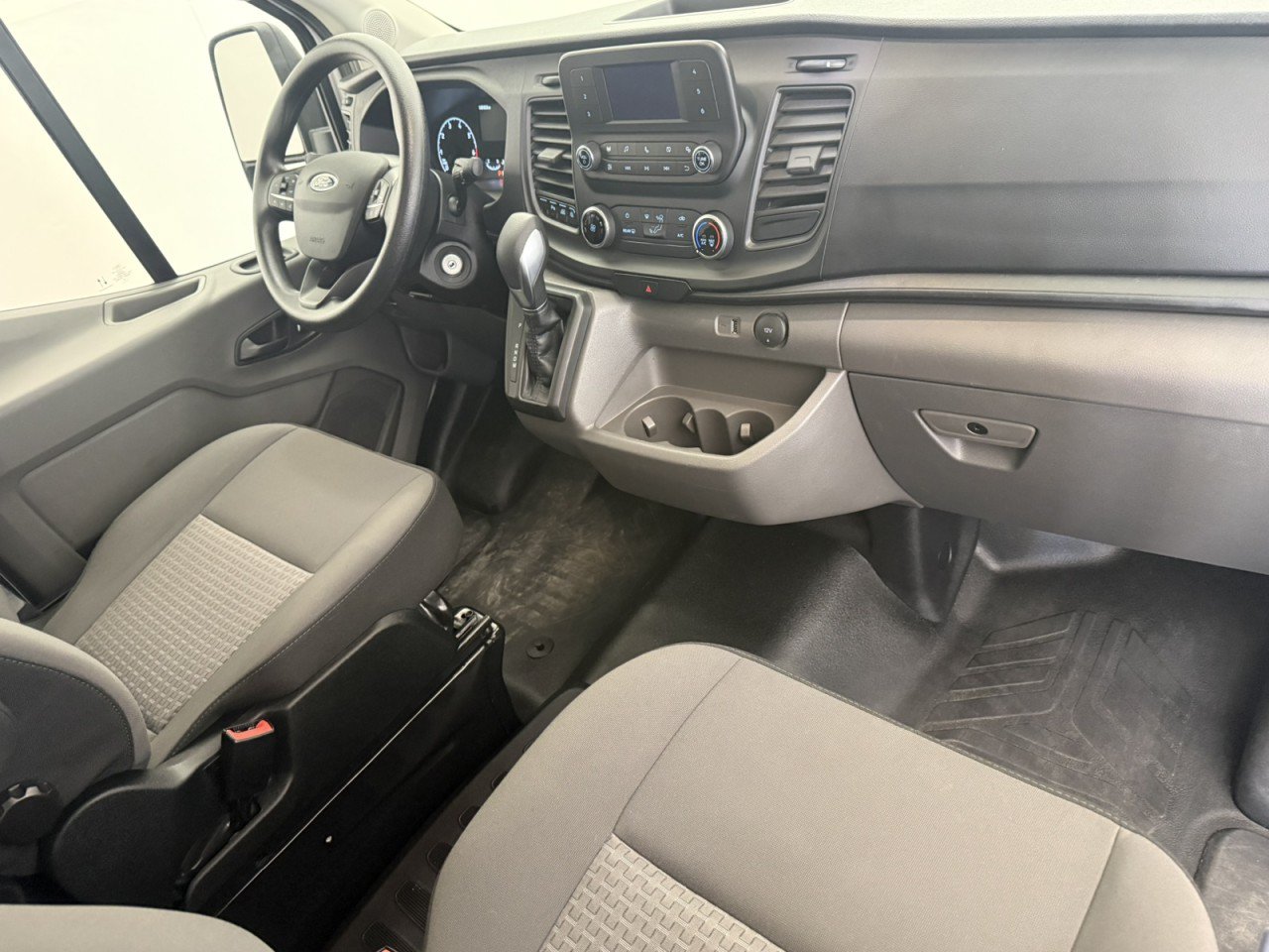 Used 2024 Ford Transit 350 XL AWD/4WD image 11