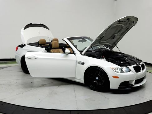 Used 2011 BMW M3 image 10