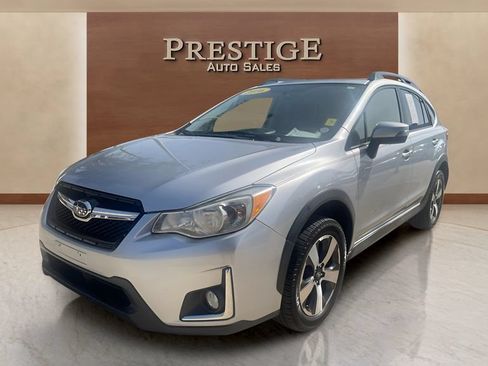 Used 2016 Subaru Crosstrek Touring AWD/4WD image 10
