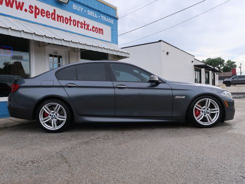 Used 2016 BMW 550i Sedan RWD image 4