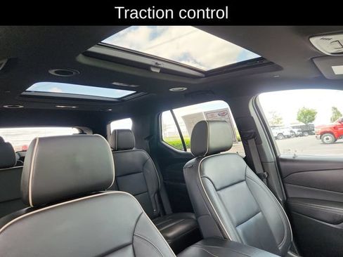 Used 2022 Chevrolet Traverse Premier w/ LPO, Floor Liner Package AWD/4WD image 25