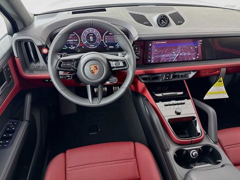 New 2026 Porsche Cayenne GTS image 25