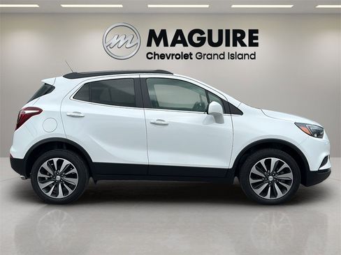 Used 2022 Buick Encore Preferred w/ Safety Package image 2
