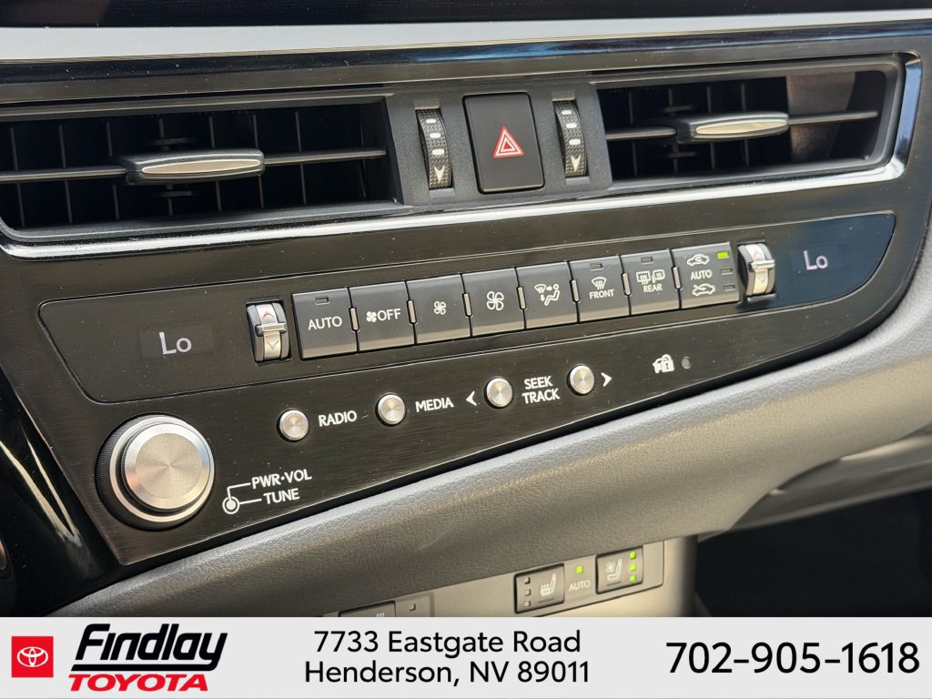 Used 2024 Lexus ES 350 w/ Premium Package FWD image 23