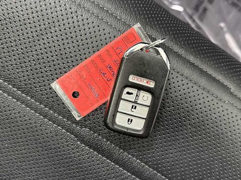 Used 2021 Honda CR-V Touring image 32