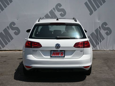 Used 2016 Volkswagen Golf S FWD image 6
