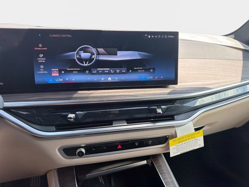 New 2026 BMW X5 xDrive40i w/ Climate Comfort Package AWD/4WD image 22