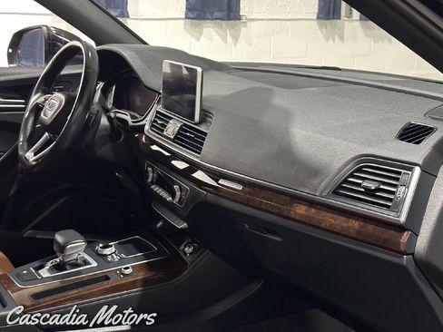 Used 2019 Audi Q5 2.0T Premium Plus image 19