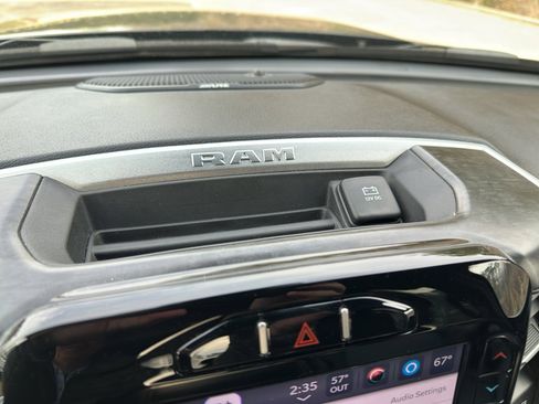 Used 2024 RAM 2500 Big Horn w/ Night Edition image 13