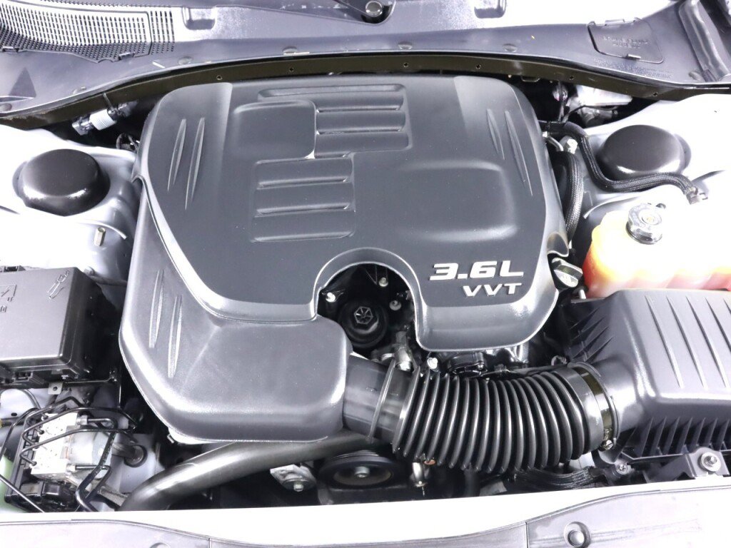 Used 2022 Dodge Charger GT w/ Blacktop Package RWD image 38