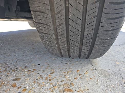 Used 2023 Chevrolet TrailBlazer RS w/ Convenience Package image 35