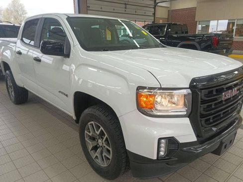Used 2022 GMC Canyon AT4 AWD/4WD image 3