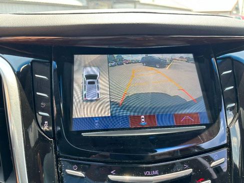 Used 2020 Cadillac Escalade Premium Luxury w/ Escalade Sport Edition AWD/4WD image 21