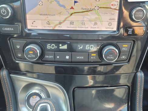 Used 2023 Nissan Maxima SR w/ Sport Mat Group FWD image 24