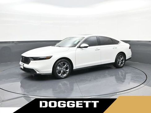 New 2026 Honda Accord EX-L image 1
