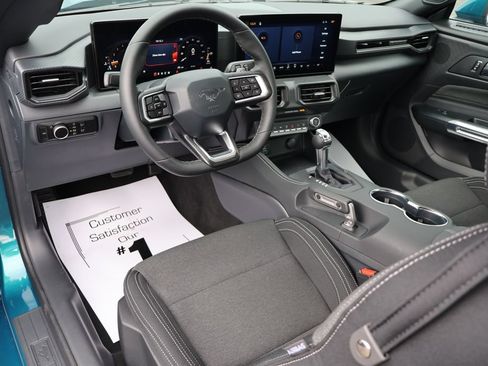 New 2026 Ford Mustang GT w/ GT Performance Package RWD image 6