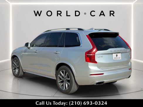 Used 2017 Volvo XC90 T6 Momentum w/ Vision Package AWD/4WD image 5