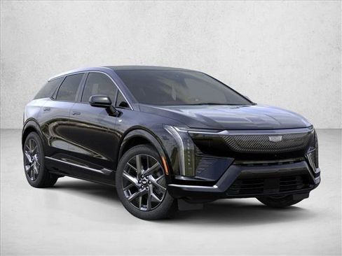 New 2026 Cadillac Optiq Luxury 1 image 7
